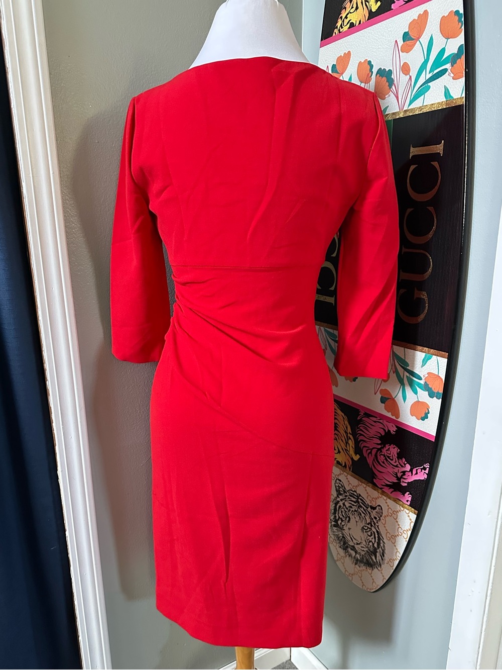 Diane Von Furstenberg Vibrant Red Scoop-Neck Sheath Bodycon Dress Formal Wedding - Picture 2 of 8